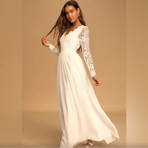 Beautiful beautiful Lulu’s dress never worn